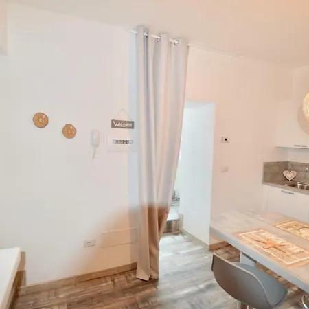 Casa Delle Corti Colico