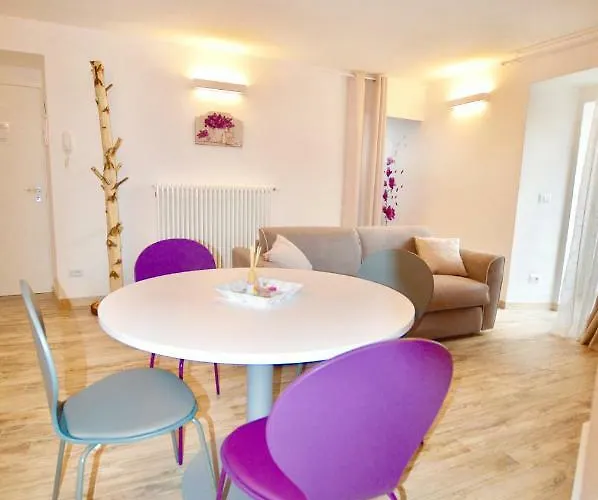 Casa Delle Corti コーリコ