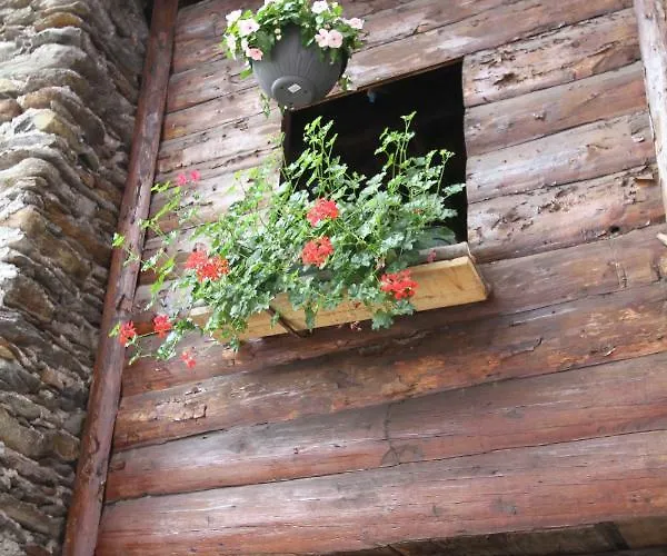 Casa Delle Corti コーリコ