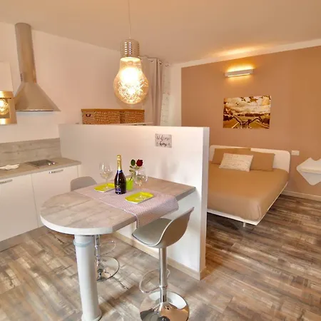 Casa Delle Corti كوليكو